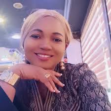 Ansley Meredith's Instagram, Twitter & Facebook