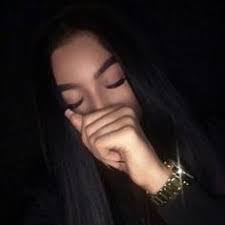 Sally Barr's Instagram, Twitter & Facebook