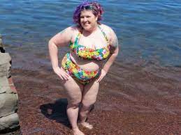 I'm Fat, but I'm Not 'Brave' for Wearing a Bikini | SELF