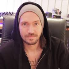 Artist: Oscar Holter