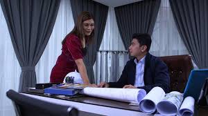 Annisa was not allowed to go the hospital on rykarl's orders but dr. Netizen Tentukan Plot Twist Drama Mis Tres Hermanas Versi Malaysia Ini Adalah Bellarina Natasya