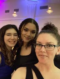 Aimee Norman's Instagram, Twitter & Facebook