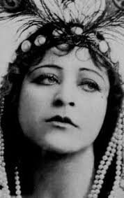 Шарлотта Бертон (Charlotte Burton): фильмы, биография, семья, фильмография  — Кинопоиск