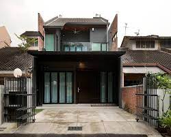 Bang zelo lol banglo pinterest bangs via pinterest.com. Rumah Lama Ttdi Mendapat Sentuhan Moden Kontemporari Ini Dikagumi Orang Ramai Terrace House Design Terrace House Exterior House Renovation Design