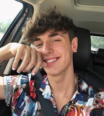 Bryce hall and lisa hall often share moments of warmth and love with each other on social media. Bryce Hall Inside The Life Of The Social Media Star Naibuzz