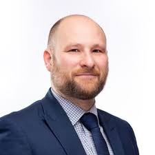 Robert Oakes (@MrRobOakes)