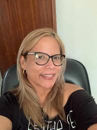 Paciente feliz con sus espejuelos nuevos de Yauco Optical. Gracias por  darnos la oportunidad de servirle.👓