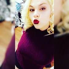 Sabrina Mcnulty's Instagram, Twitter & Facebook