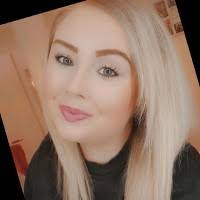 40+ "Danielle Oakes" profiles