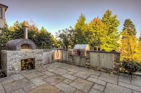 See more ideas about outdoor pizza, pizza oven, pizza oven fireplace. Outdoor Kitchen Pizza Oven Traditional Patio Portland By Paradise Restored Landscaping Exterior Design Houzz