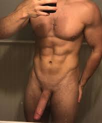Muscle man with a big cock - Shaved Dick Pics