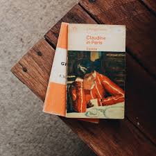 H O L L A Book Instagram Book Aesthetic Books