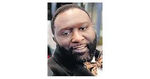 Kerwin Ross's Instagram, Twitter & Facebook