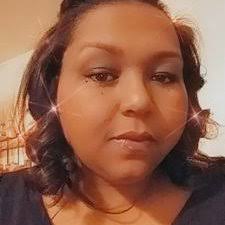 Dena Ingram's Instagram, Twitter & Facebook