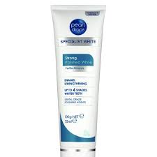 10 Best Whitening Toothpastes For A Dazzling Smile