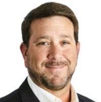 Scott Dye's Instagram, Twitter & Facebook