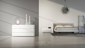 Scopri il vasto assortimento di camere da letto matrimoniali e singole. Camera Da Letto Moderna Bianca Beige Alpaca E Tortora Colorinterior Armadi Armadi Camera Da Letto Moderna Bianca Camera Da Letto Moderna Camera Da Letto
