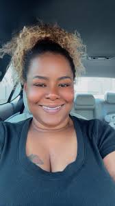 Celebrating female's natural hair and challenging the restriction of female  body hair 🙌 Credit