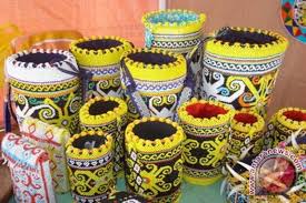 Maybe you would like to learn more about one of these? Masyarakat Indonesia Minati Kerajinan Tangan Khas Dayak Antara News Kalimantan Tengah Berita Terkini Kalimantan Tengah