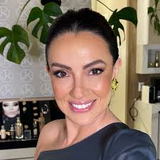 CAROLINA PEDROSO Corretora de Imóveis GRAMADO • CANELA  (@carolpedrosocorretora) • Threads, Say more