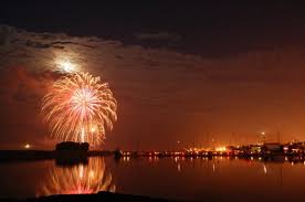 10 Of Wisconsin S Best Fireworks Shows The Bobber