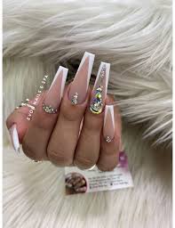 53 ideas y fotos de uñas decoradas elegantes, fáciles y sencillas que son tendencia 2021 ¡ diseños paso a paso ! 330 Ideas De Tendencias De Unas En 2021 Manicura De Unas Manicura Unas De Gel Bonitas