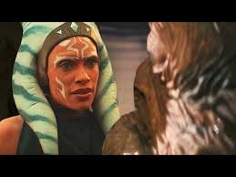 Jabba licks Naomi Scott