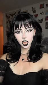 Nueva canción de @TX2: Una experiencia emo