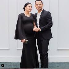 Explore tweets of fasha sandha @fashasandha1 on twitter. Sarat Hamil 6 Bulan Fasha Tetap Gigih Puasa Masa Pkp Berlangsung Undang Rasa Risau Warga Net Pa Ma