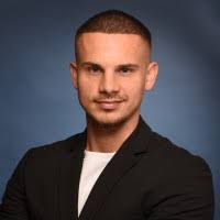 500+ "Selig" profiles