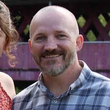 Heidi Sparkman's Instagram, Twitter & Facebook