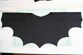 Fledermaus basteln ist eine schöne dekoidee für halloween. Weihnachten Mit Kindern Fledermaus Kostum Halloween Kostume Kinder Fledermaus Kostum Kind