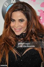 914 Lucy Lewis Stock Photos, High-Res Pictures, and Images