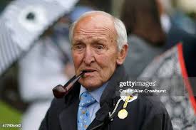 127 Alan Mercer Stock Photos, High-Res Pictures, and Images