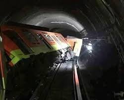 Un tren con pasajeros del sistema de transporte colectivo metro de la ciudad de méxico se desplomó la noche de este lunes en un tramo elevado y la jefa de gobierno de la ciudad de méxico, claudia sheimbaum, en rueda de prensa ofrecida en el sitio del accidente señaló que el saldo provisional. Los Accidentes Mas Graves Del Metro De La Cdmx