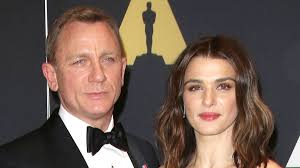 EDEN CONFIDENTIAL: James Bond star Daniel Craig and wife Rachel Weisz win  fight to chop down bay tree at their £6million London home as they prepare  for lavish garden revamp