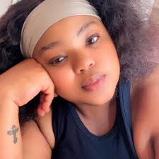 Zeenarty Narty Mlahlwa