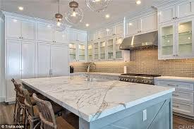 Tarek El Moussa Is Renting Newly Constructed Bachelor Pad Daily Mail Online daily mail