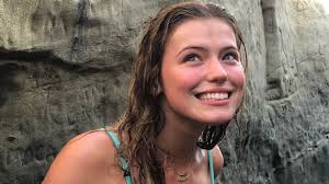 Bridget Wells's Instagram, Twitter & Facebook