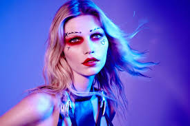 Midsummer Night's Glam