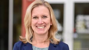 Traci Ross named CEO of Family Services of Forsyth County