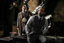 The second installment of the 'fantastic beasts and where to find them' series which follows the adventures of newt scamander. Fantastic Beast The Crimes Of Grindelwald 2018 Dvdrip Full Movies English Subtitle Watch Free Do Fantastic Beasts Movie Crimes Of Grindelwald Fantastic Beasts