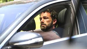 The story follows two lifelong friends and a beautiful nurse who are caught up in the horror of an infamous sunday morning in 1941. Ben Affleck S Seen Leaving Jennifer Lopez S House Looking Sad Hollywood Life