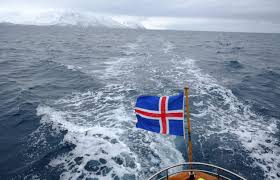 La fosse des mariannes est la fosse océanique la plus profonde actuellement connue et est l'endroit le plus profond de la croûte terrestre. Le Top 10 Des Pays Les Plus Froids Du Monde Escale De Nuit