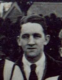 People educated at Ivanhoe Grammar School