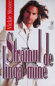 Cea mai recentă carte semnată irina binder poate fi comandată începand de astăzi pe libris.ro. Strainul De Langa Mine Archives Literatura Pe Tocuri
