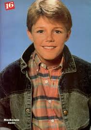 Mackenzie Astin (born May 12, 1973) is an American actor Astin made his  acting debut at age 9 in the TV movie Lois Gibbs and the Love Canal, but is  probably best