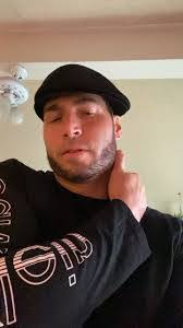 Shawn Buck's Instagram, Twitter & Facebook