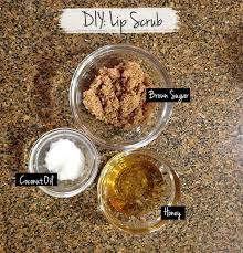 Make Your Own Lip Scrub Quick Easy And Really Works Easy Lip Lip Scrub Diy Recipes Quick Scrub Works Lip Scrub Lip Scrub Diy Coconut Oil For Acne