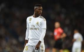 Bulto de vinicius jr el futbolista brasileño vinícius josé paixão de oliveira júnior , cosecha del '00 es uno de los más jóvenes del real madrid. Psg Target Real Madrid Winger Vinicius Jr Psg Talk